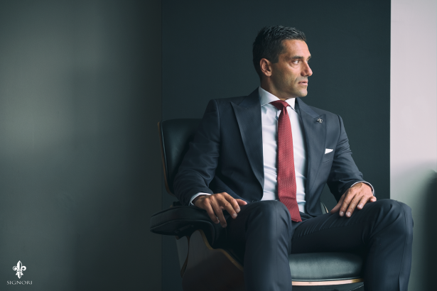 رجل أعمال لبناني عشق سكرتيرته وزوجته أكلت الض ر ب بملايين الدولارات Addiyar