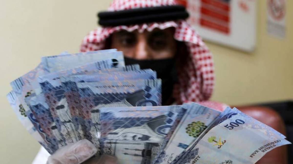 مئات اليمنيين يفقدون وظائفهم في السعودية - Vimarsana News